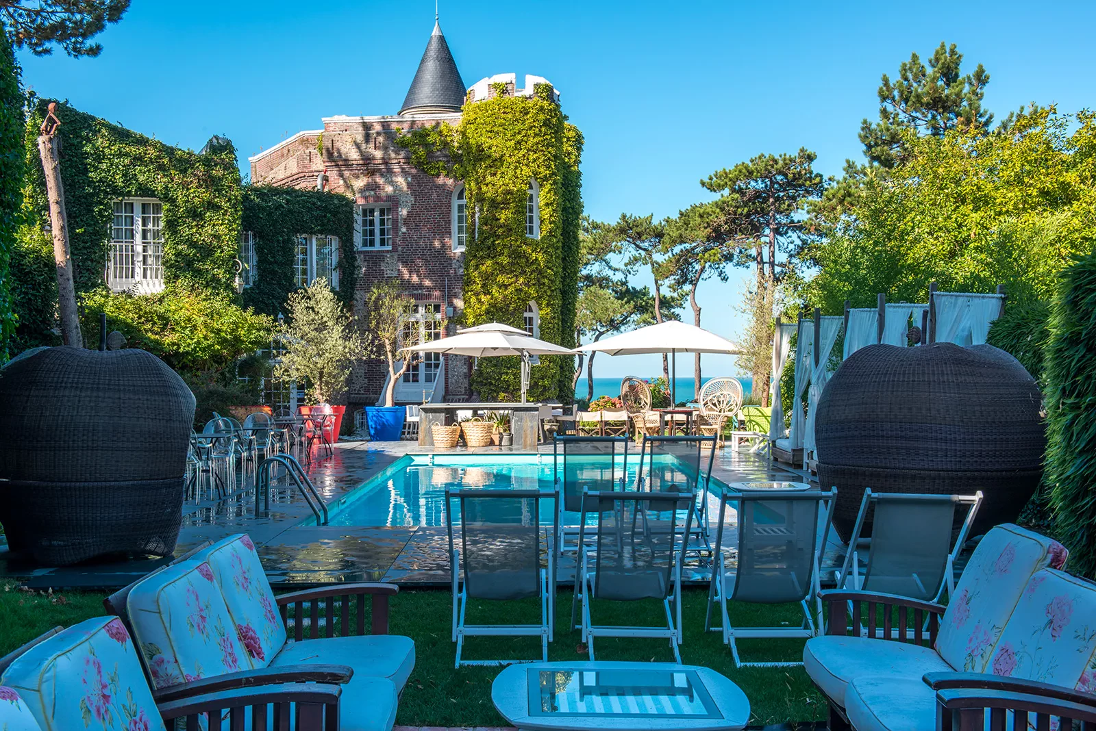 Le Donjon - Domaine Saint Clair — Etretat